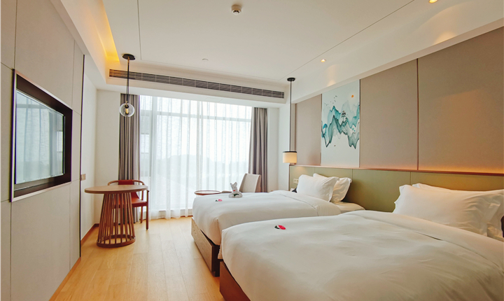 栖湖双床房（含早+送沙滩票）