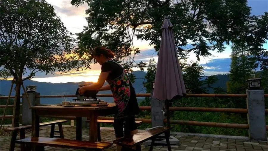 1761881016914414.jpg 微信图片_2025-10-31_105614_924.jpg