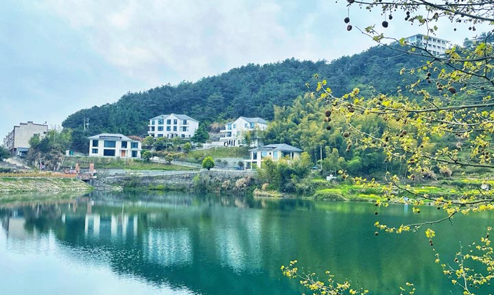 2天1晚避暑/ 亲子避暑龟峰山，享清凉山涧天然空调，清凉戏水躺看日出，室内外游乐园畅玩，自驾仅1.5h~