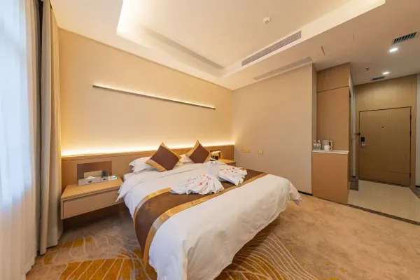 豪华大床房（含早+票）