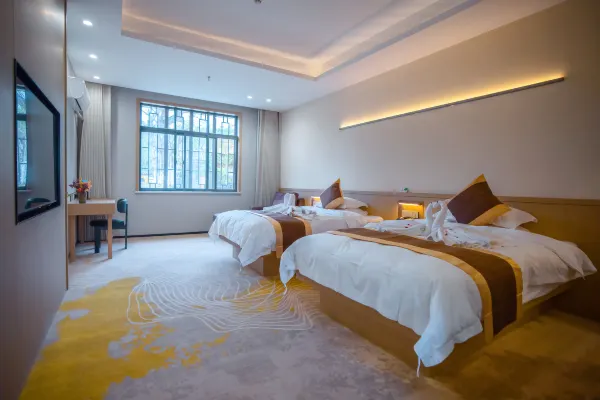 豪华双床房（含早+票）