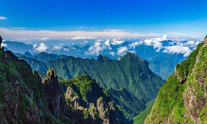 【15天14晚*神农架】最高25℃！避暑旅居胜地，置身天然氧吧，养心养肺，清凉一夏！ 