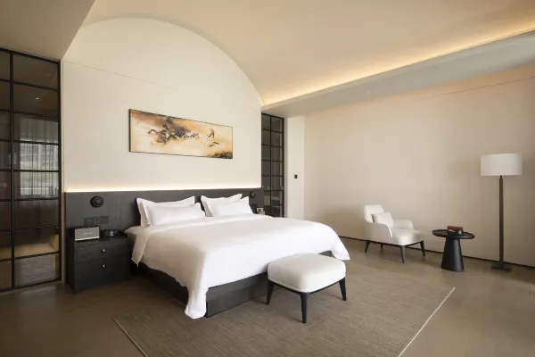 甘露湖套房（双早+2张4小时温泉票）