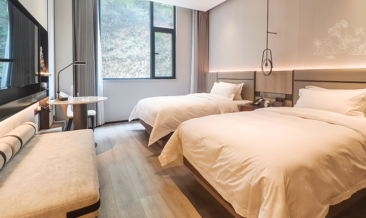 ¥2399打卡保康尧治河5房独栋别墅，享2人尧帝神峡门票+2人老龙宫门票，参观中国幸福村，惬意度假