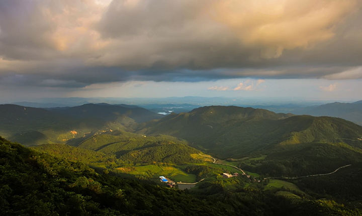 红安老君山