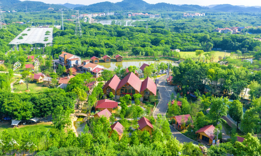 大青八户外运动村