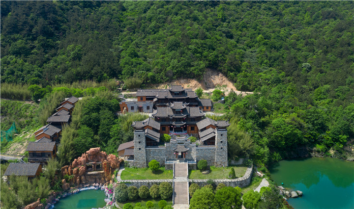 锦鲤土司城（锦里沟）