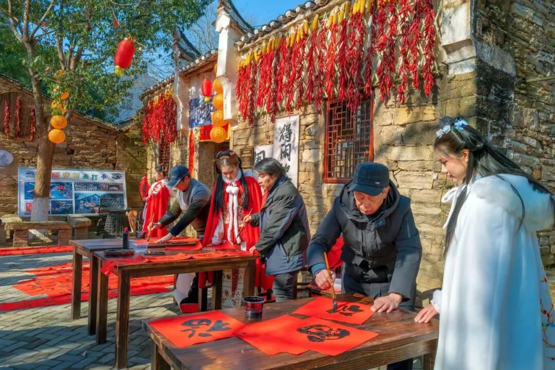 来黄陂过大年 | 大余湾庙会，邀您解锁“马上有钱花”！