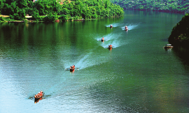巴东旅游