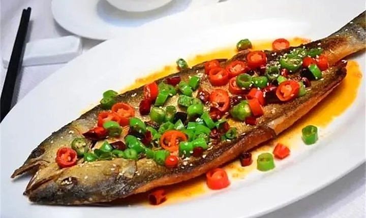 梁湖鱤鱼系列菜品